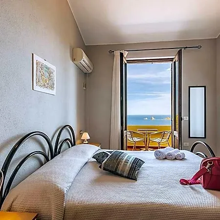 Bellavista 3*